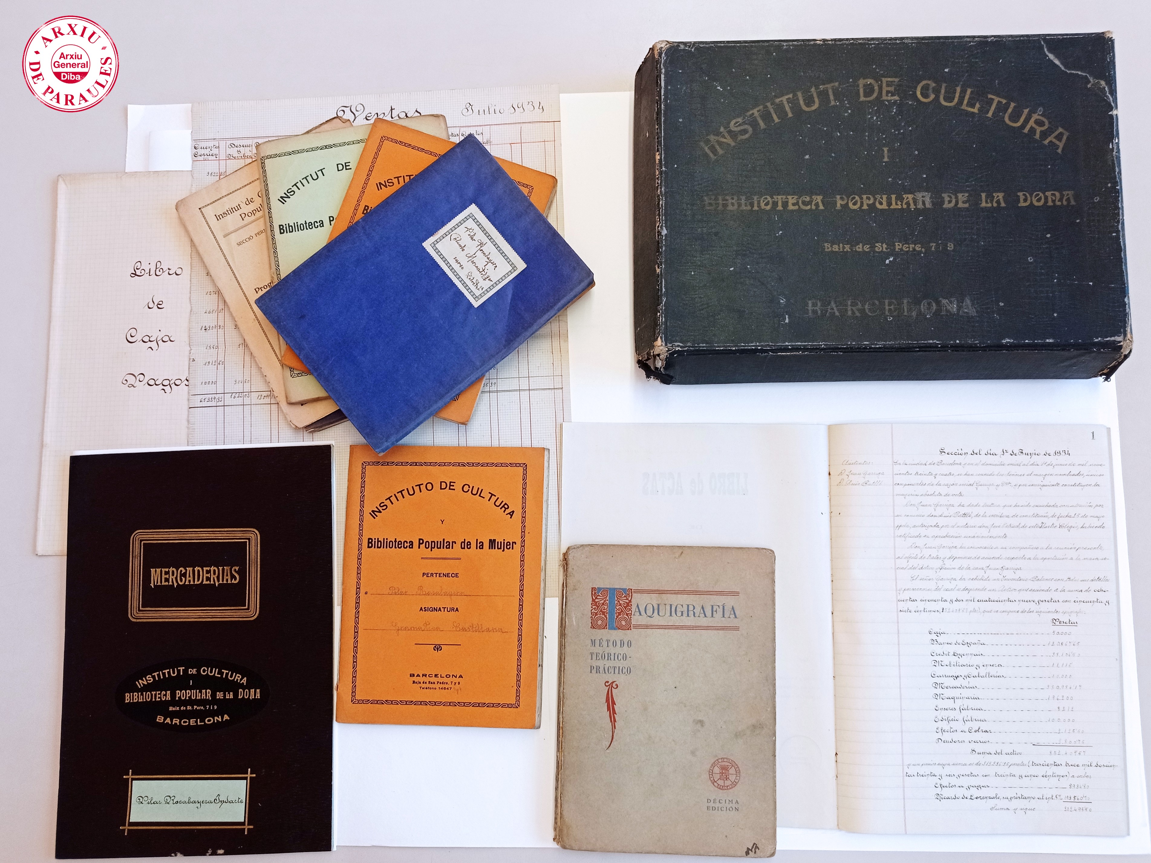Fotomuntatge amb documentació escola procedent de l'Institut de Cultura i Biblioteca Popular de la Dona