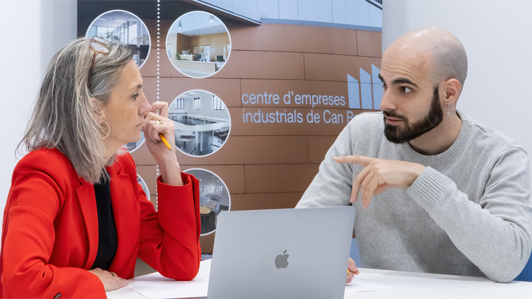El programa Mentoring ha salvaguardat 439 llocs de treball el 2025, gràcies a l’acompanyament de 213 petites empreses. Foto: Diputació de Barcelona