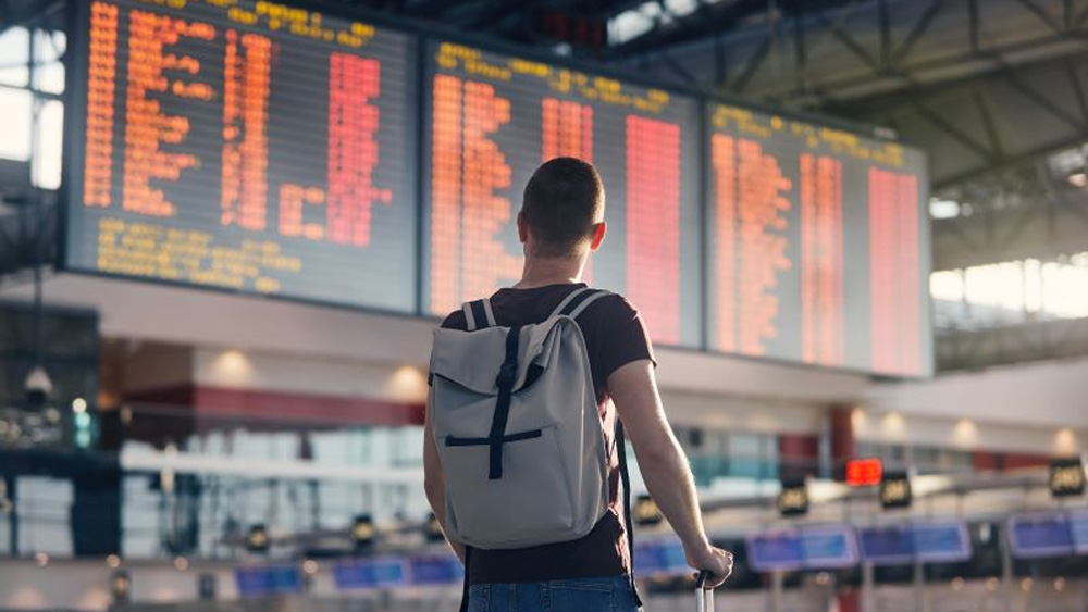 La llei europea obliga a compensar els retards de més de 60 minuts amb el 25% del preu del bitllet i amb el 50% per a les demores a partir de 120 minuts. Foto: Jaromir Chalabala / shutterstock.com La llei europea obliga a compensar els retards de més de 60 minuts amb el 25% del preu del bitllet i amb el 50% per a les demores a partir de 120 minuts. Foto: Jaromir Chalabala / shutterstock.com