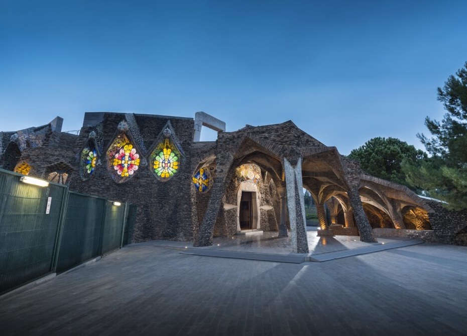 Cripta de la Colònia Güell