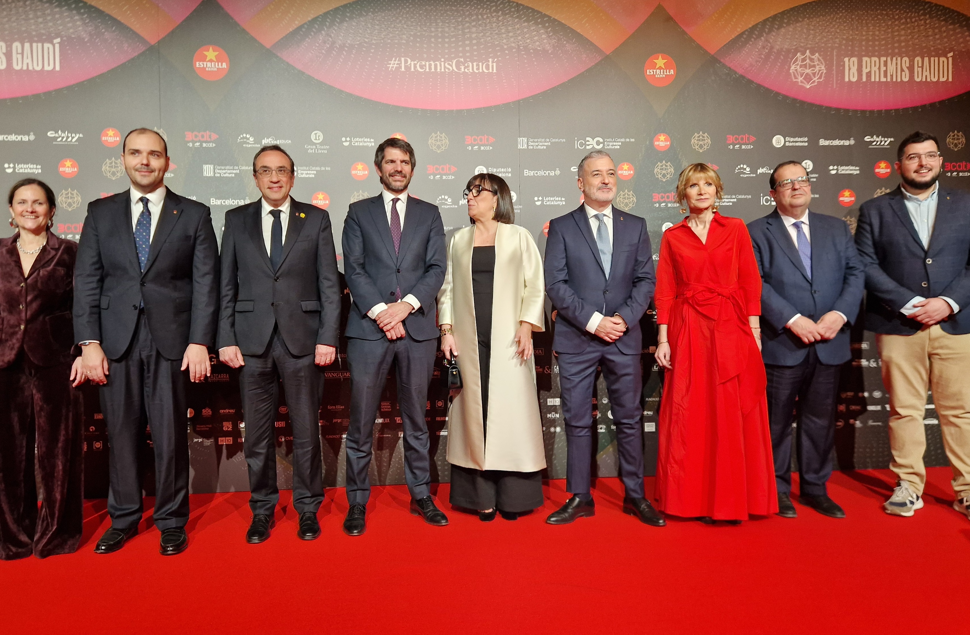 Fotografia de les institucions