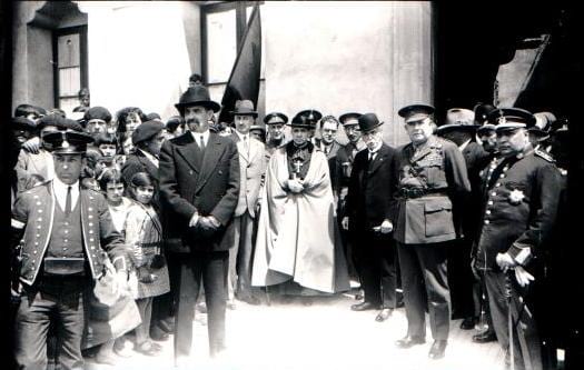 imatge Personalitats que assistiren a la inauguració de la mina, 1921, Súria. Arxiu Municipal de Súria.