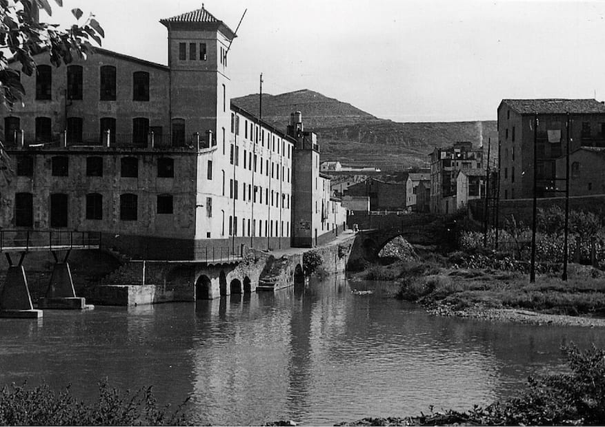 imatge Fàbrica vella de tèxtil, 1950, Sallent. Arxiu Municipal de Sallent.