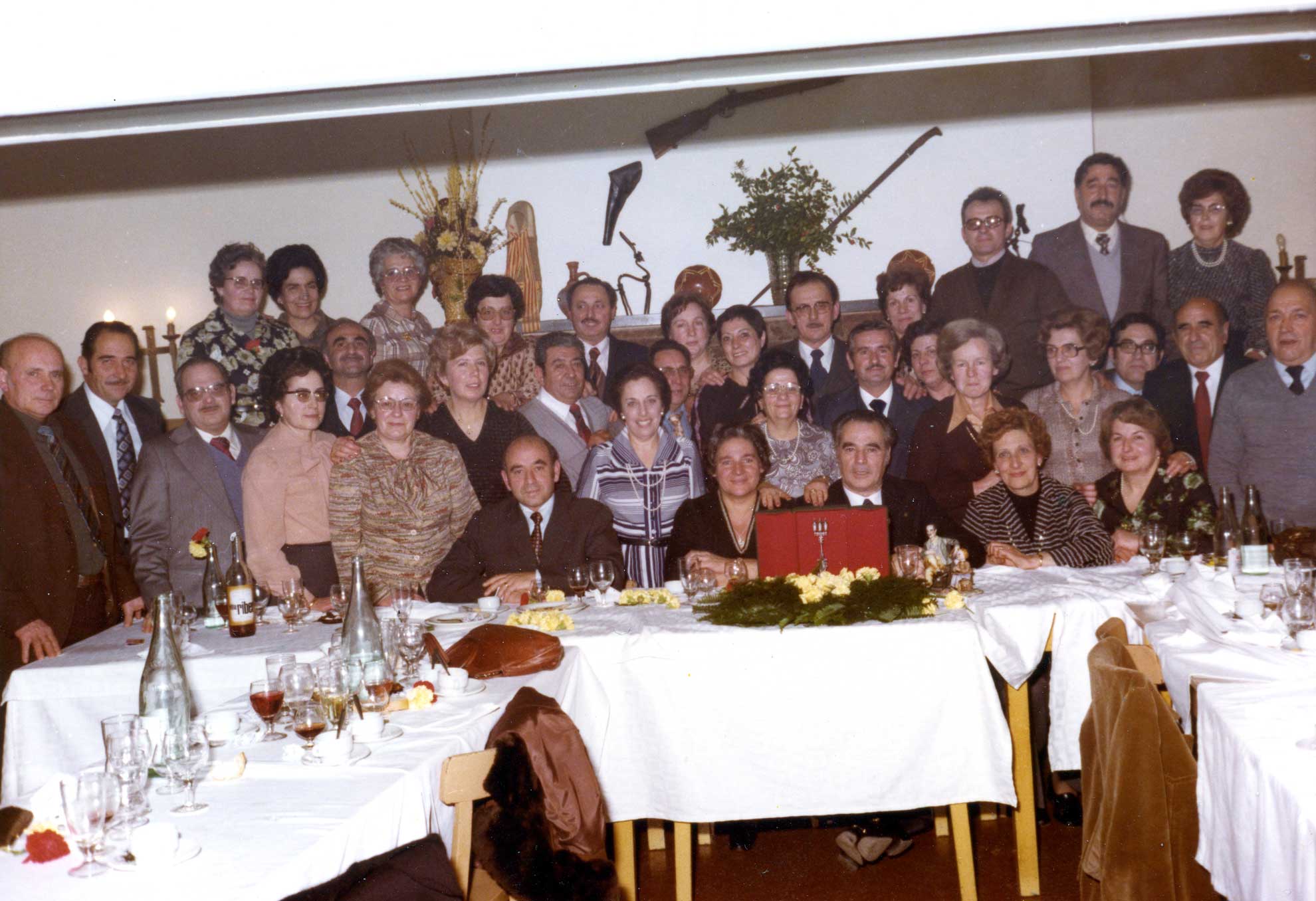 imatge Primera trobada entre el mestre Gausachs i el seu alumnat, el 1977.