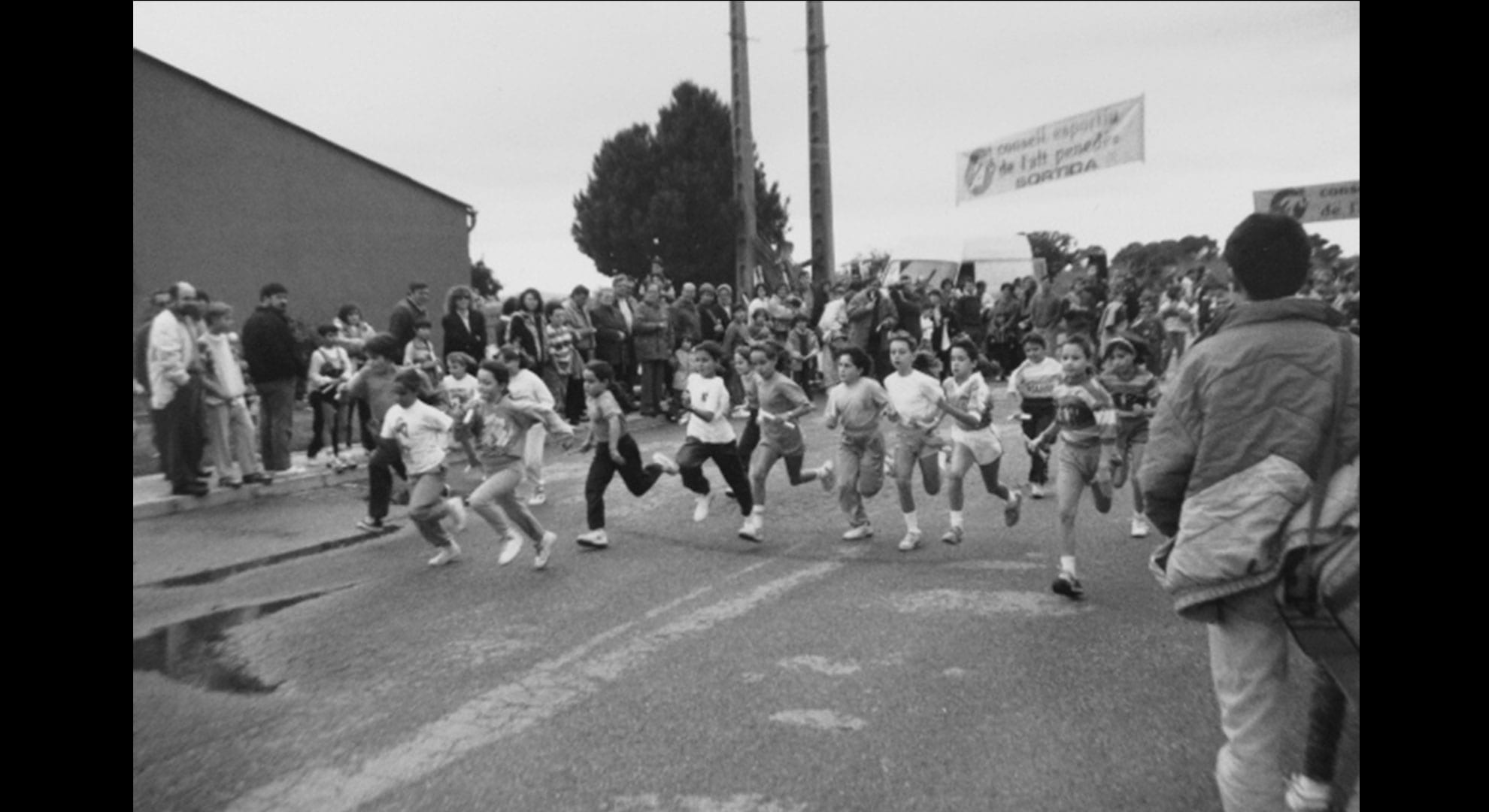 imatge Cross Escolar, 1992, Santa Margarida i els Monjos. Autor: desconegut. Arxiu Municipal de Santa Margarida i els Monjos.