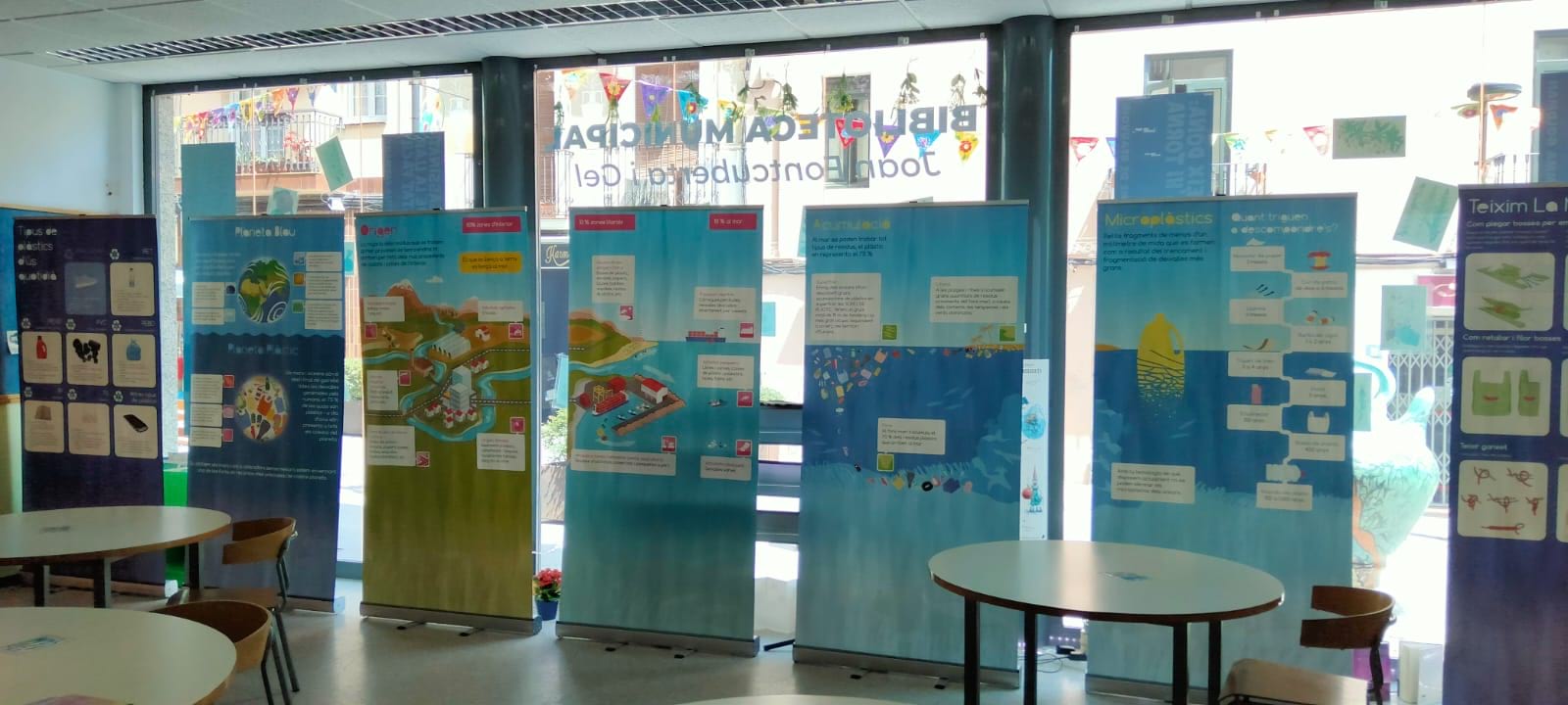 Fotografia de l'exposició Mar de Plàstics