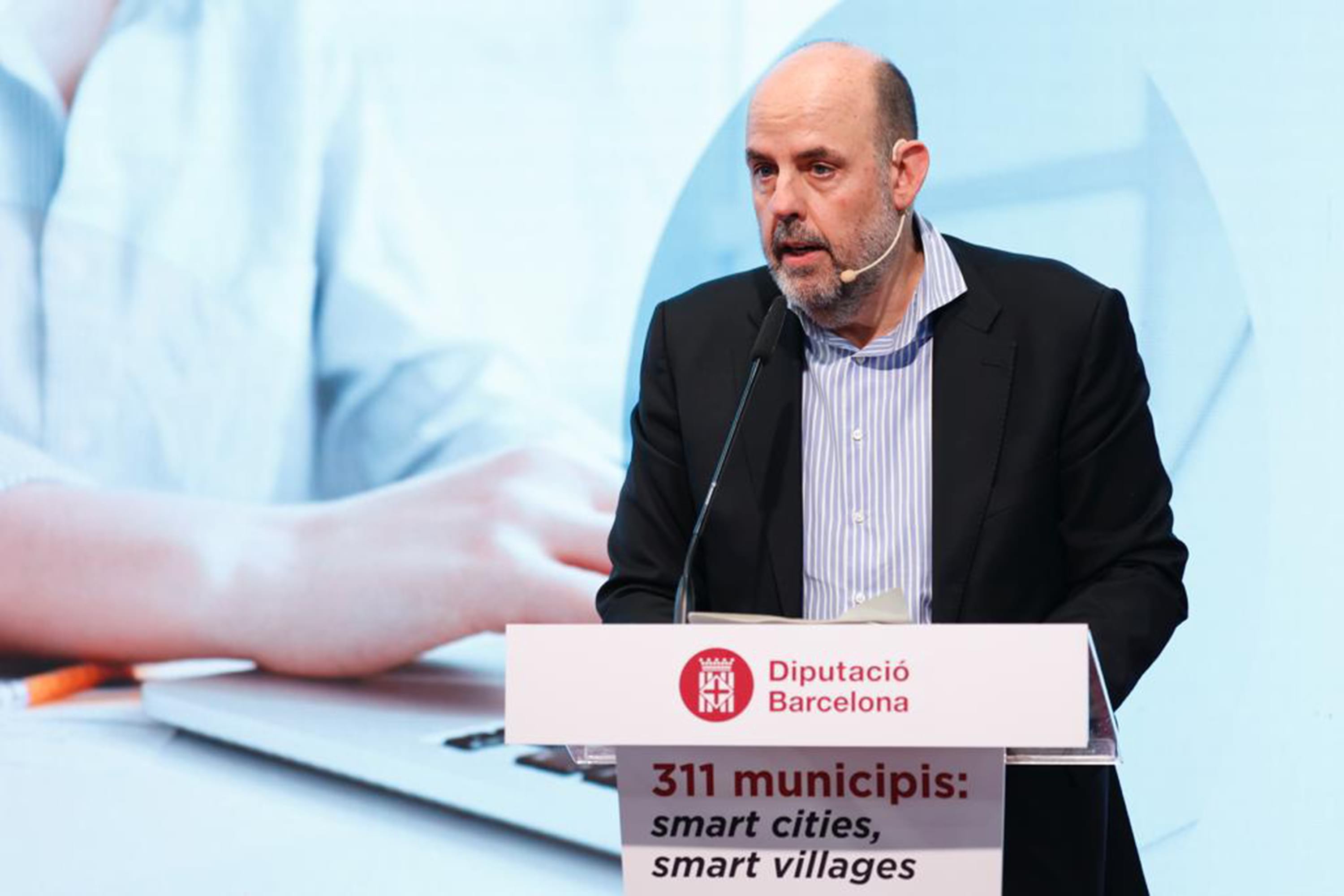 Jordi Basté fent una ponència durant la recepció als alcaldes a l'estand de la Diputació a l'Smart City Expo. Foto: Pau Fabregat / Diputació de Barcelona Jordi Basté fent una ponència durant la recepció als alcaldes a l'estand de la Diputació a l'Smart City Expo. Foto: Pau Fabregat / Diputació de Barcelona
